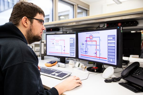 Simulation und Modellierung Simulation und Modellierung